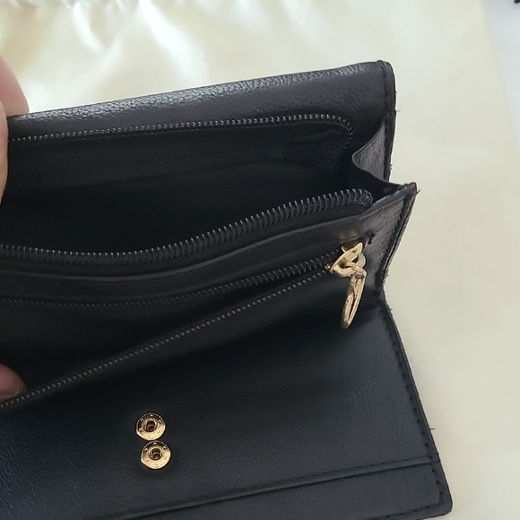 Black Leather Wallet - Picture 6 of 11